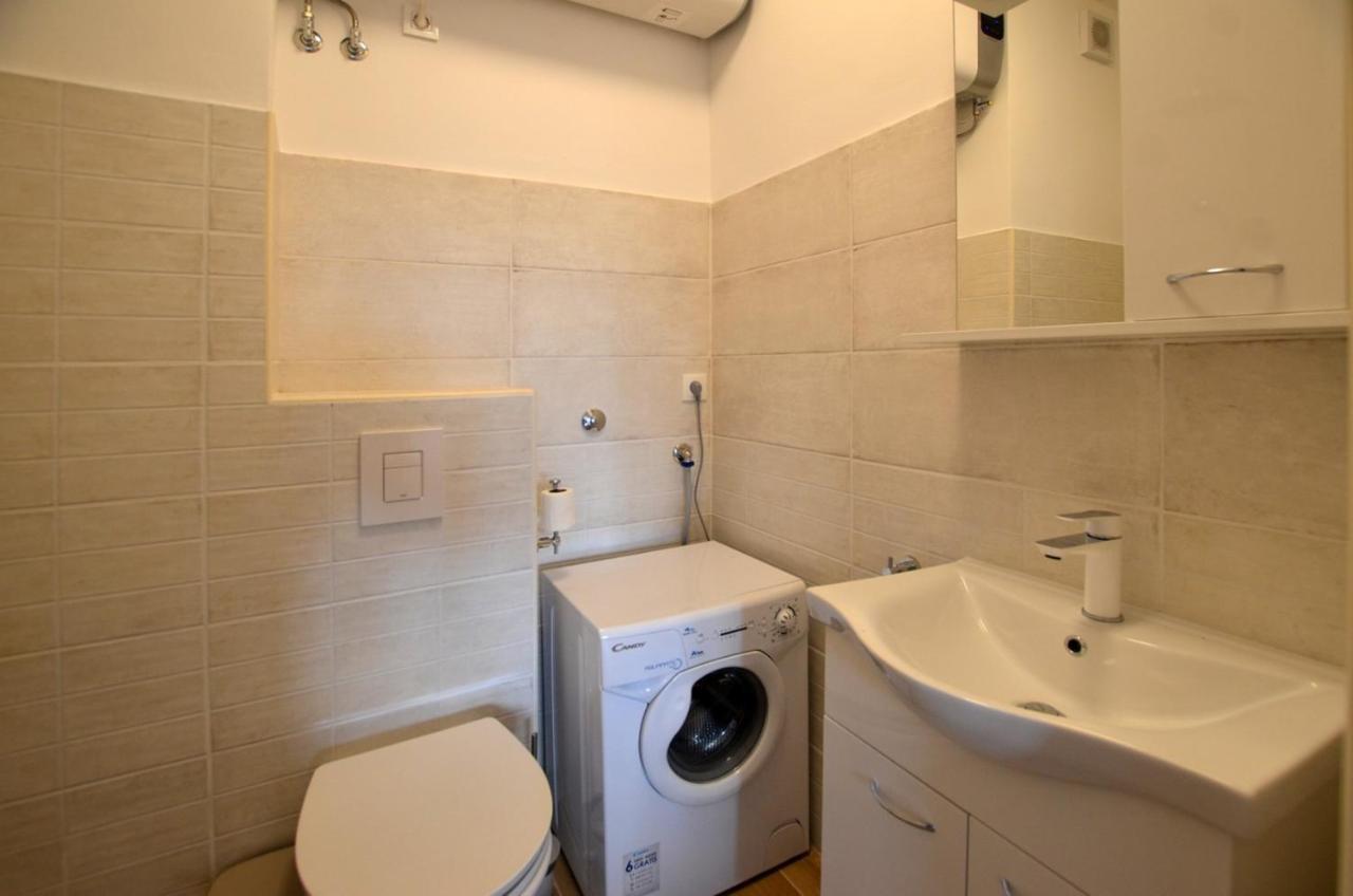 Sarah Apartment Ρόβινι Εξωτερικό φωτογραφία